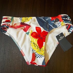 NWT - Hollister cheeky style bikini bottoms